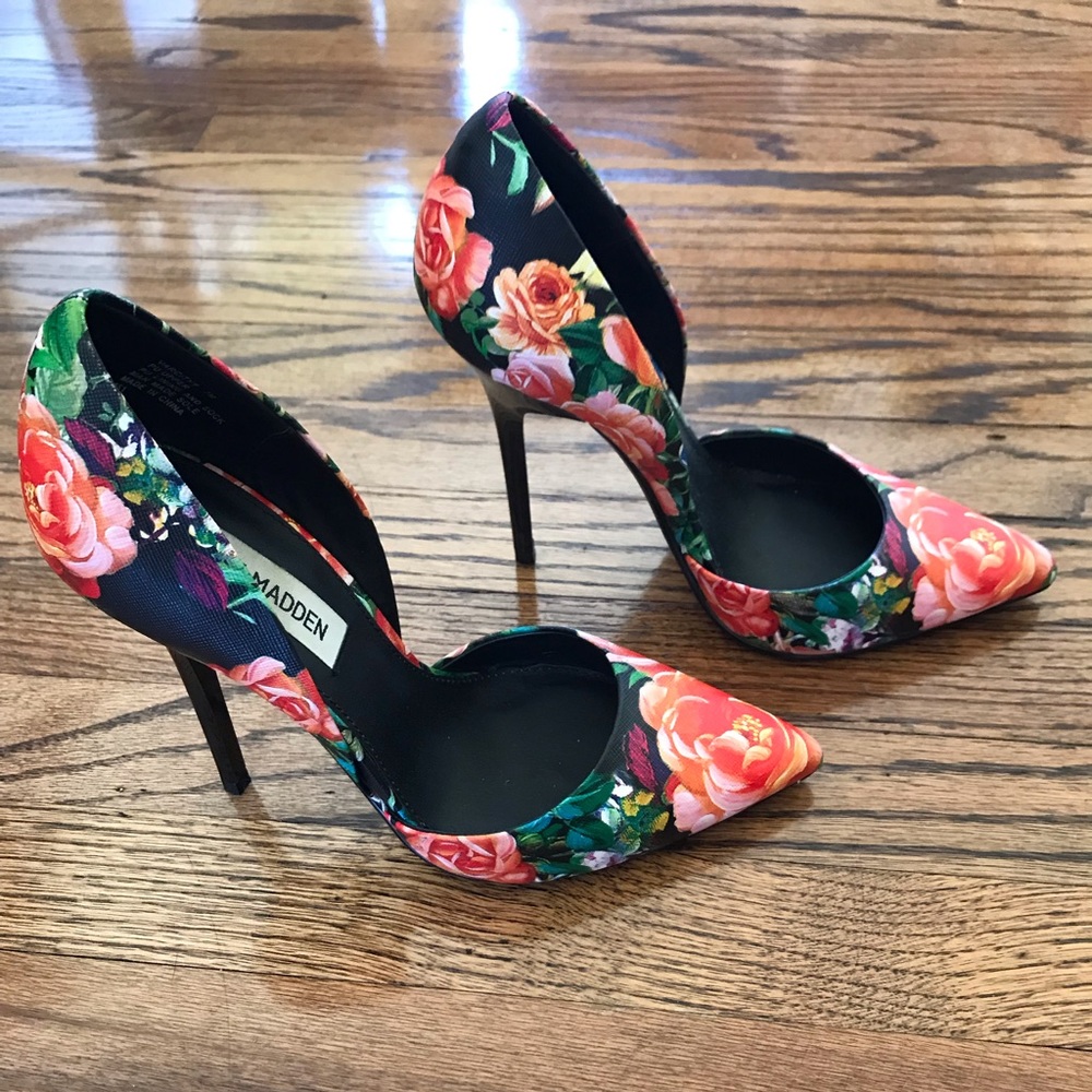 Steve Madden Floral High Heel
